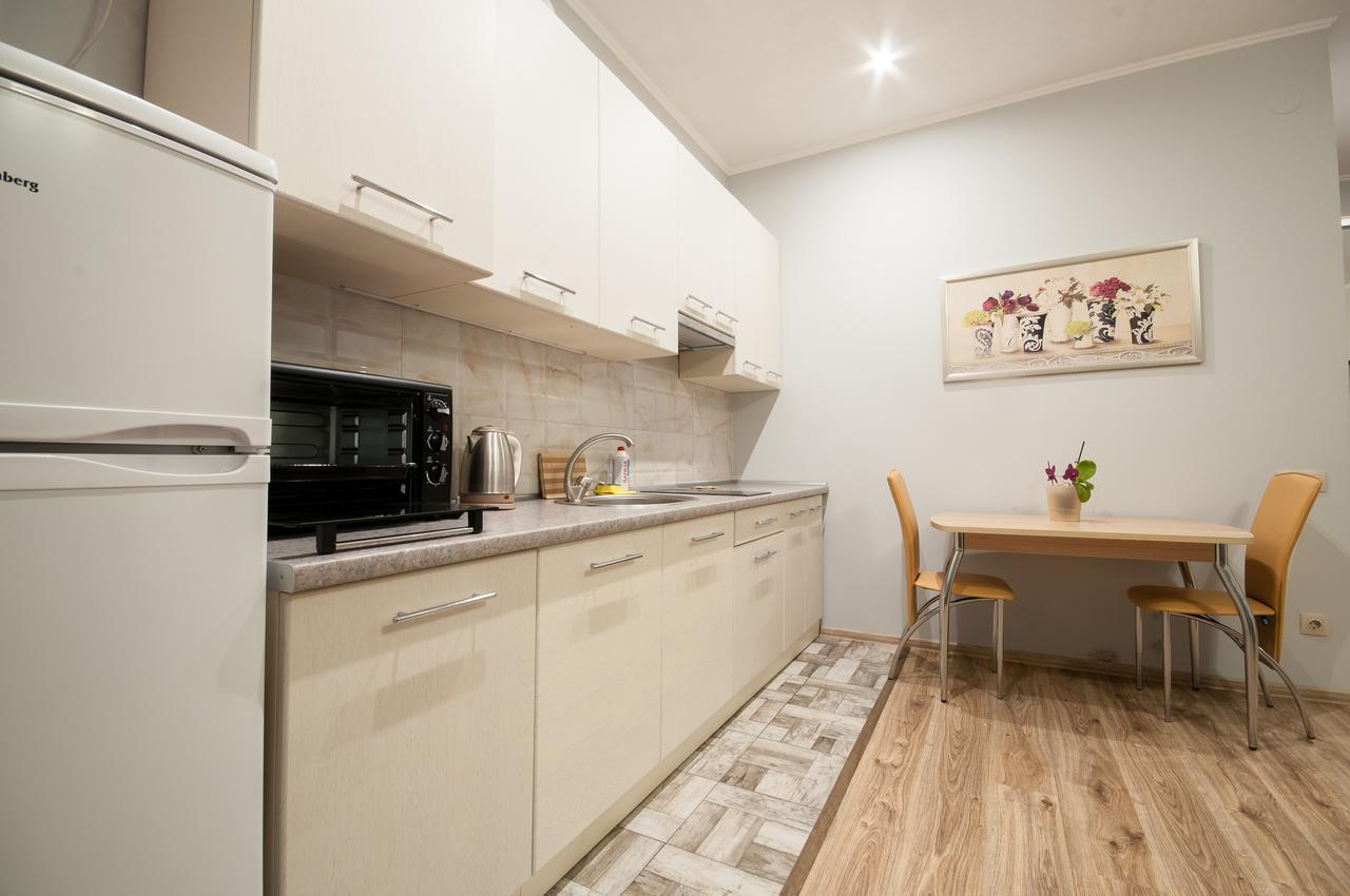 אוזהורוד Wonderful Flat On City Center מראה חיצוני תמונה