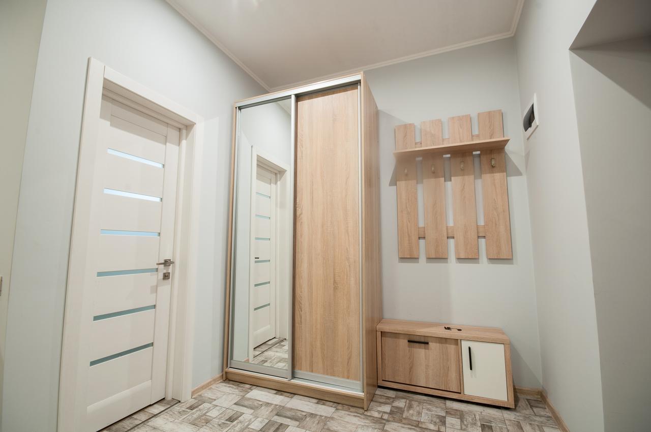 אוזהורוד Wonderful Flat On City Center מראה חיצוני תמונה